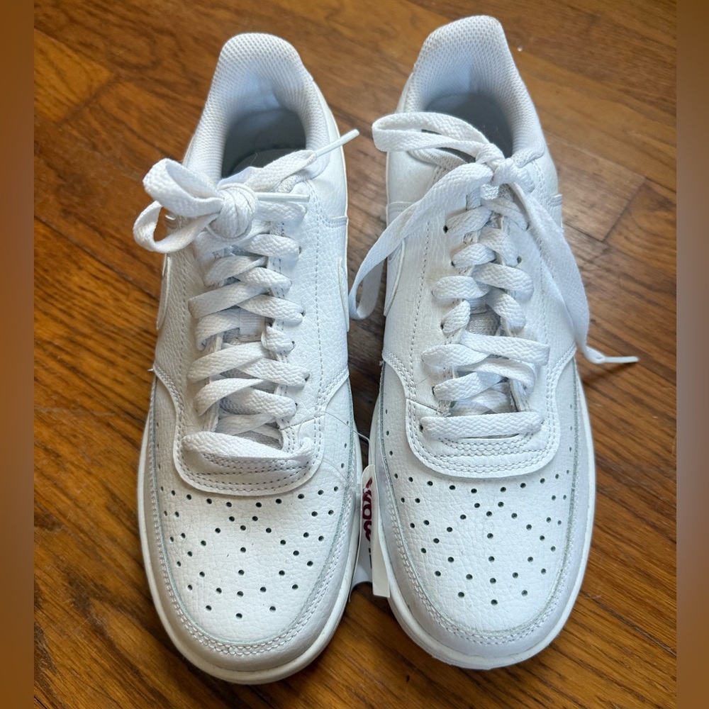 Nike Court
